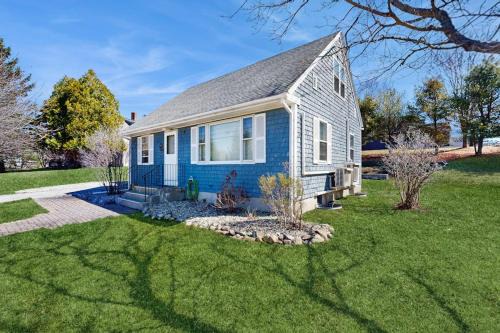Winter Harbor House | Charming Coastal House with Cozy Living Spaces and Outdoor Firepit