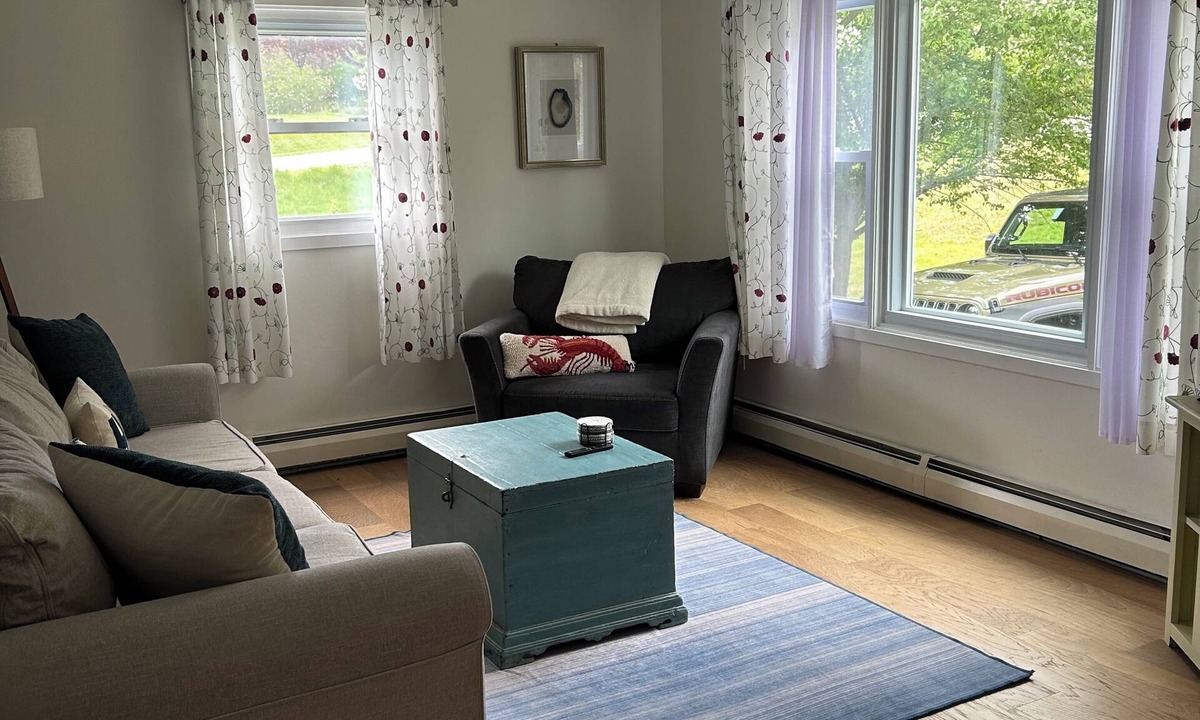 Bayville House | Charming Home with Deck overlooking Land Trust - Dog Friendly!