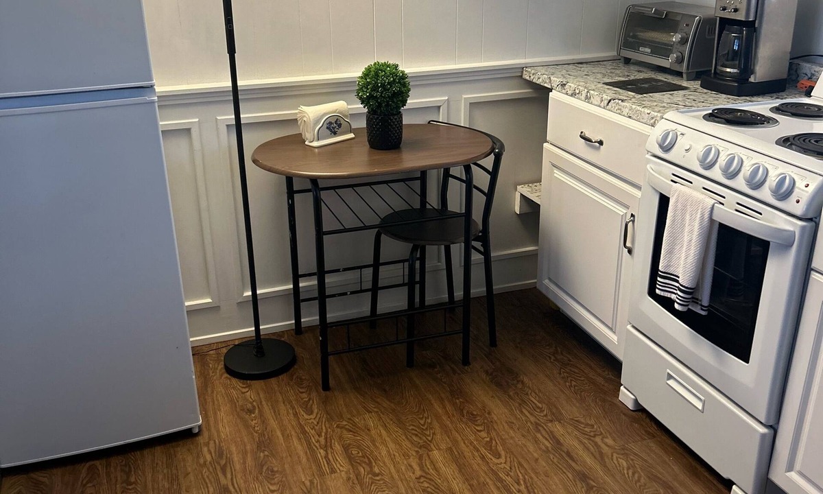 Holland Patent House | Charming one bedroom downstairs apartment with living room , kitchen, and Wi-Fi
