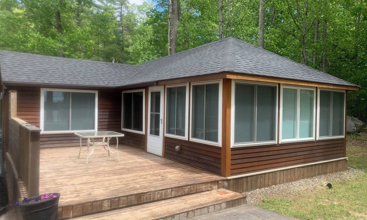 Windham Cabin | Charming Sebago Lake 3-bedroom cabin with lake access, WiFi and AC in Windham