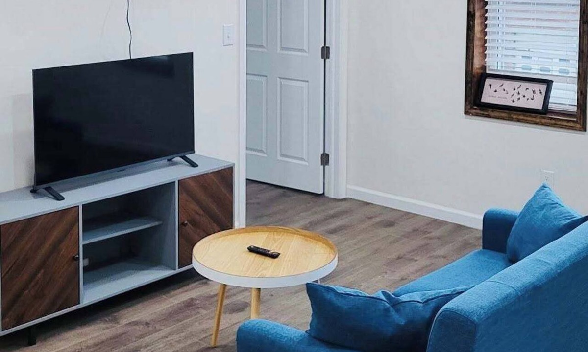 Windber Apartment | Chic Graham Ave Apt 1