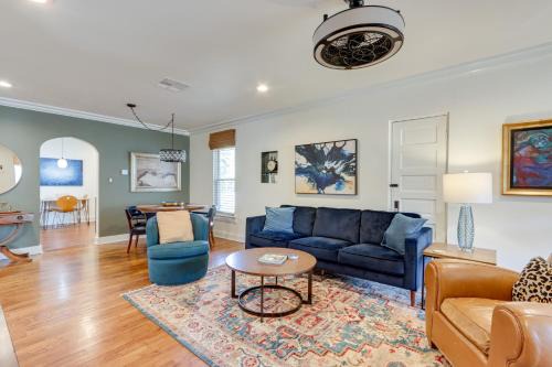 Joplin House | Chic Joplin Cottage w/Patio < 3 Mi to Town!
