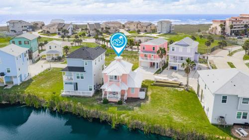 Bella Vista House | Coastal Charm with Pond Views and Sunset Balconies!