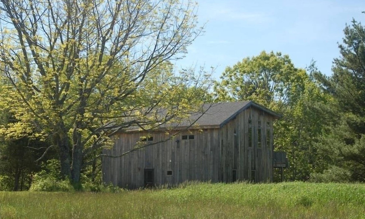 Brooksville House | Come Relax on the Coast of Maine