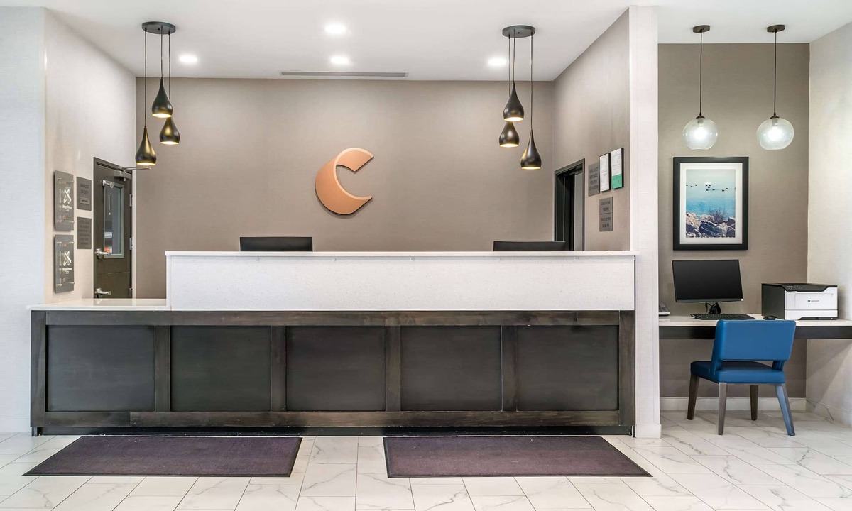 Adrian Hotel | Comfort Inn & Suites Adrian