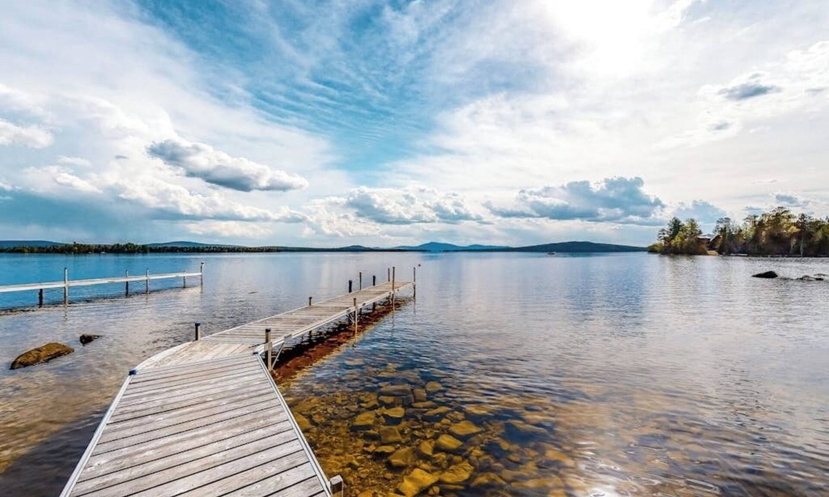 Greenville Cabin | Comfy Lakefront Cabin with Gorgeous Views, Private Dock & Pebble Beach