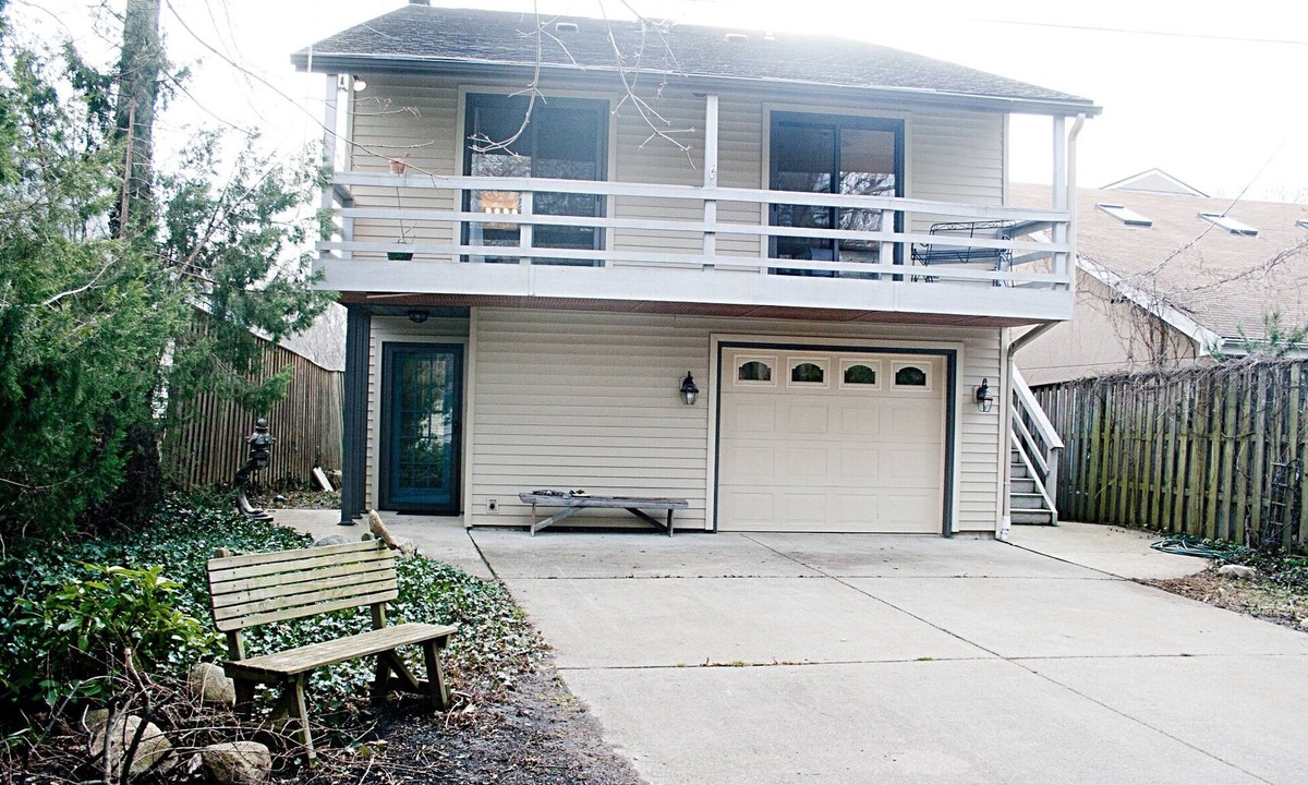 North East House | Cottage on Lake Erie