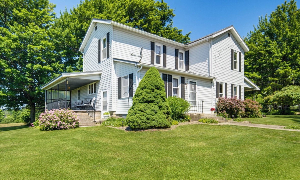 Centerville House | Country Home w/Fishing Ponds Near Canadohta Lake