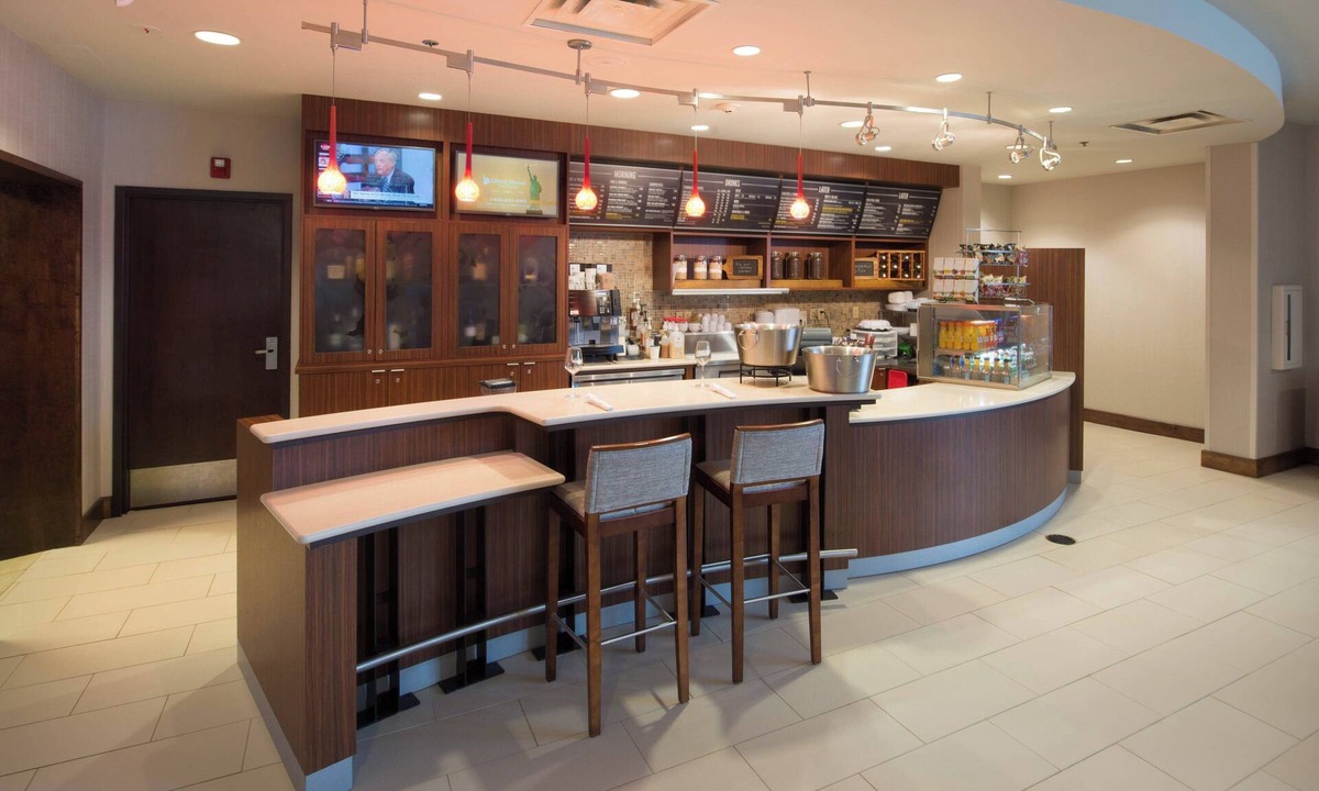North Canton Hotel | Courtyard by Marriott Canton