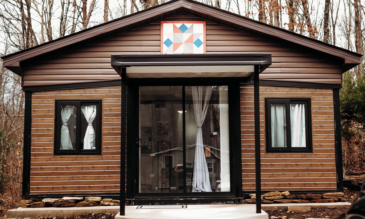Madisonville Cabin | Cozy 2-bedroom tiny home in Madisonville, TN