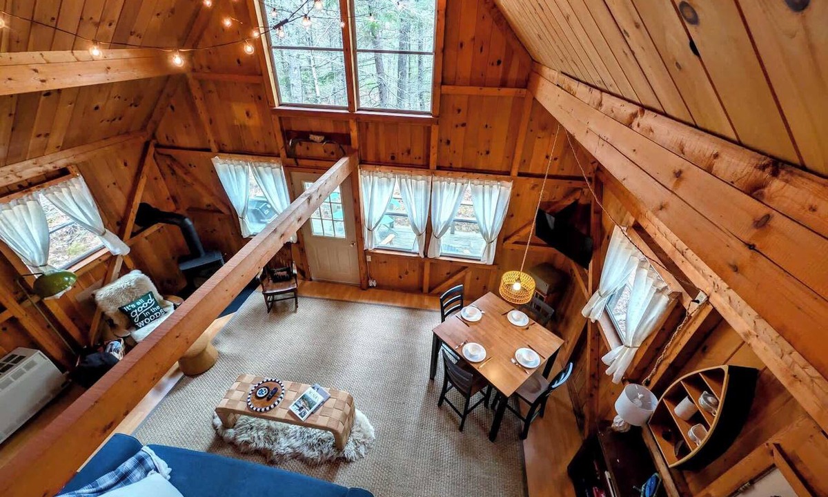 Hall Quarry Cabin | Cozy Cabin 10 Min to Acadia, Dog-Friendly!