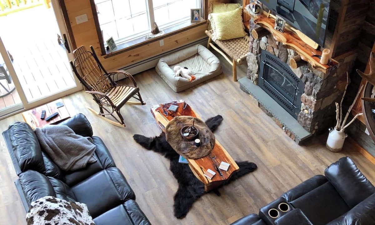 Fort Kent Mills Cabin | Cozy cabin/lodge nestled in a cove on Long Lake, St. David ME.