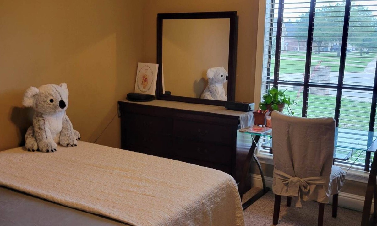 Bryan House | Cozy, Comfortable, Caring.