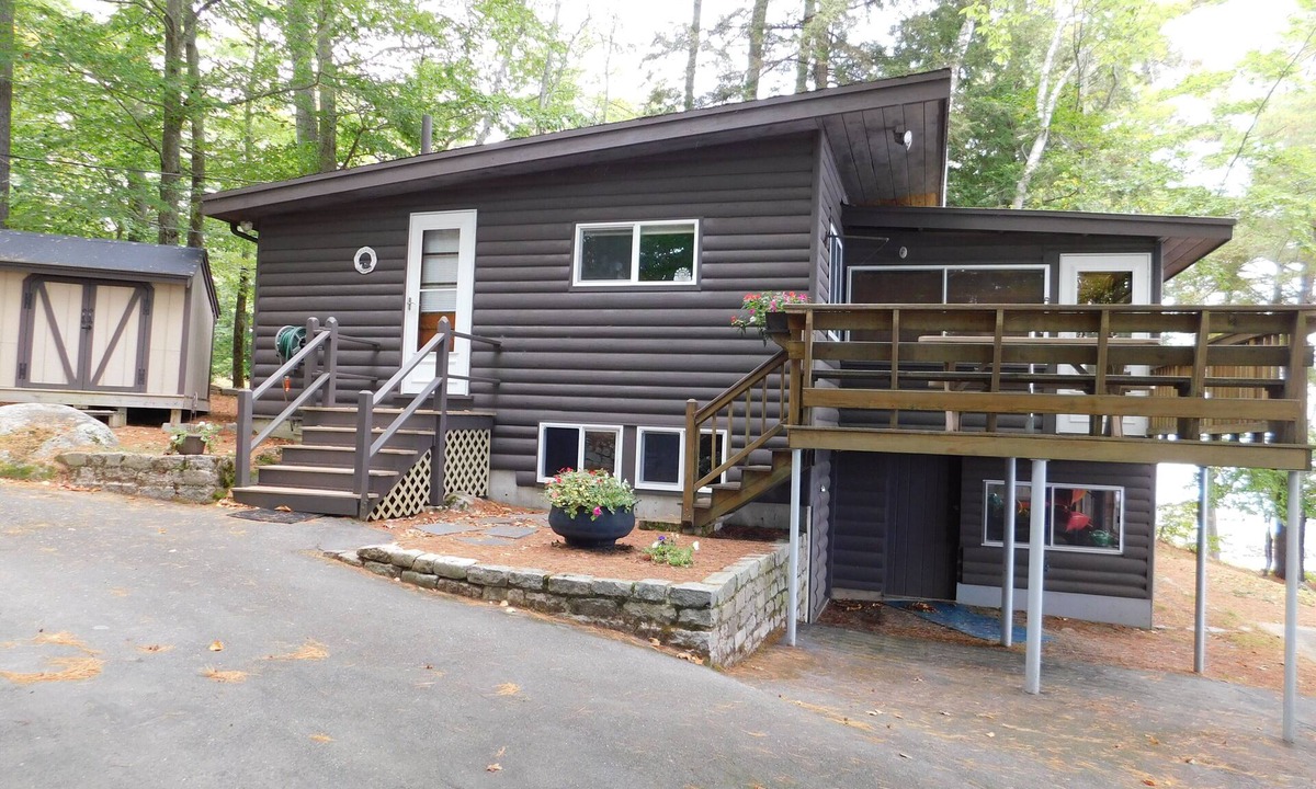 South Casco Cottage | Cozy cottage on Sebago Lake with amazing views and excellent swimming!