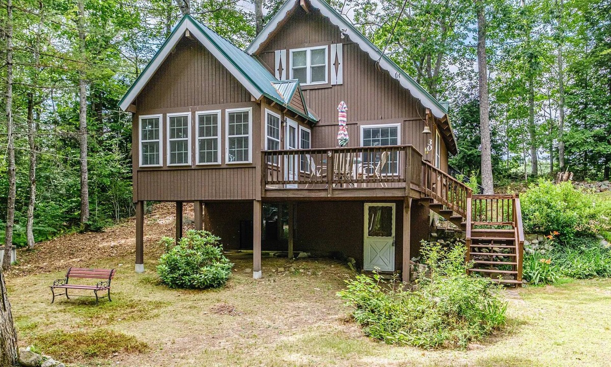 West Bridgton House | Cozy home - 5 minutes to private beach access on Moose Pond, 5 minutes to ski