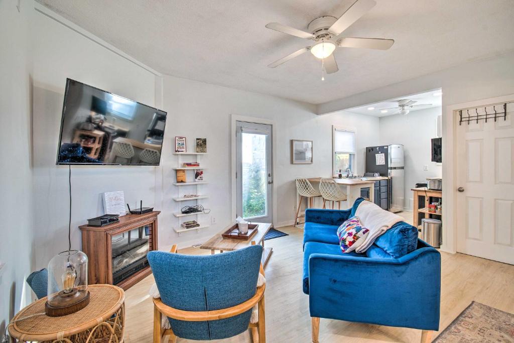 Downtown Rochester Apartment | Cozy Rochester Gem Patio, Downtown Location!