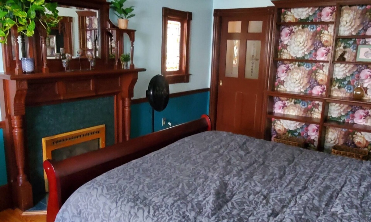 Skowhegan Apartment | Cozy unique studio with Sauna, WiFi and AC and in peaceful Skowhegan