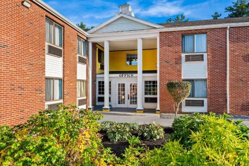 Brunswick Hotel | Days Inn by Wyndham Brunswick Bath Area