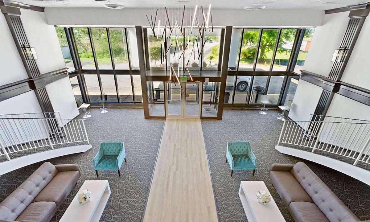 Erie Hotel | Days Inn by Wyndham Erie