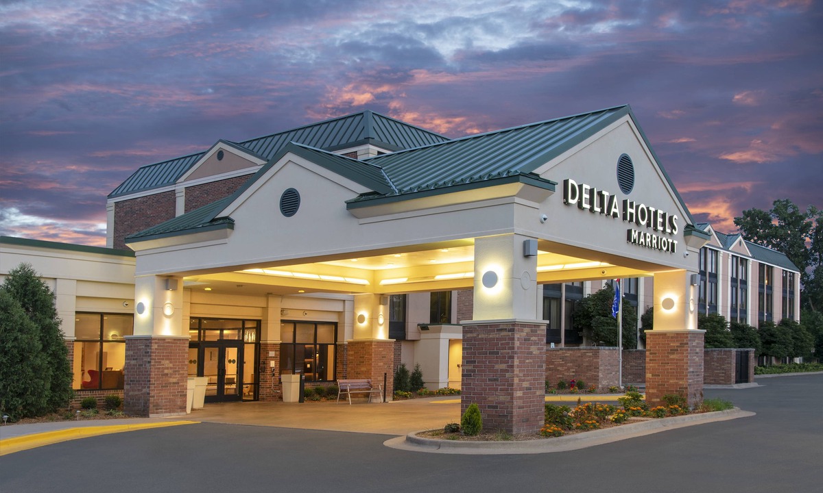 Kalamazoo Hotel | Delta Hotels by Marriott Kalamazoo Conference Center