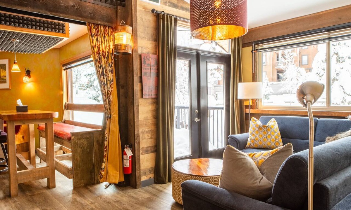 Panorama Bed & Breakfast | Earl Grey Lodge