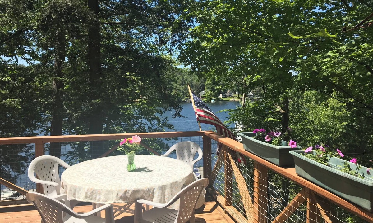 Warren County Cottage | East Lake George Cottage