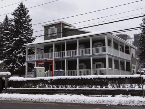 Ellicottville Cabin | Edelweiss Ski Lodge