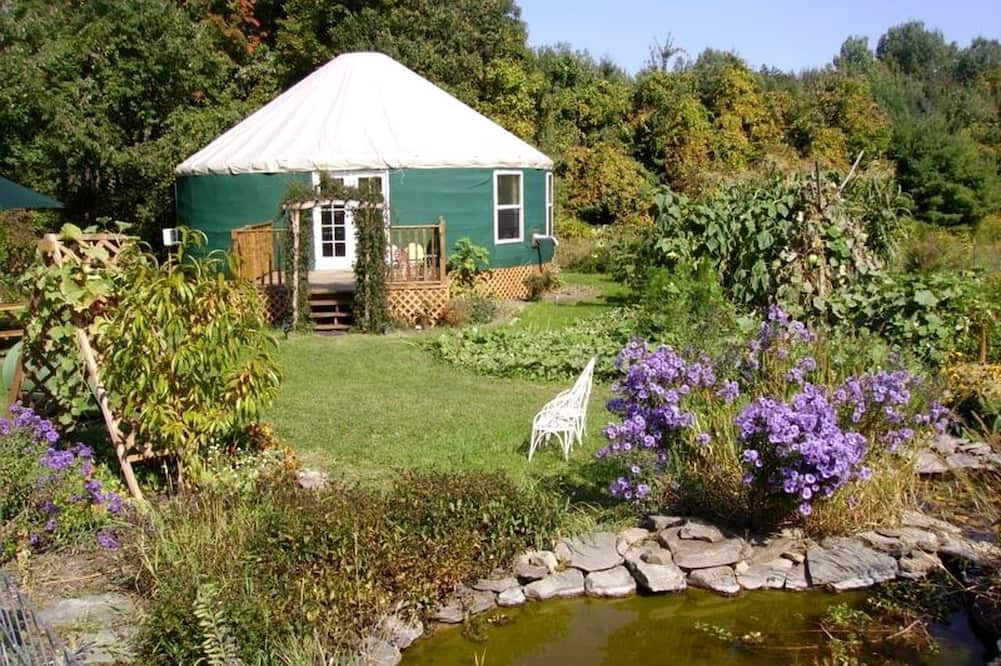Newfield Cabin | Elegant, Eco-Friendly Yurt in Newfield, New York