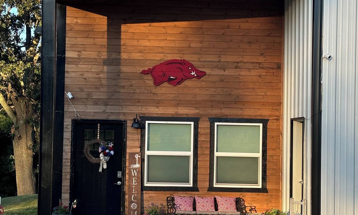 Lincoln Apartment | Enjoy the stars in a peaceful country setting.