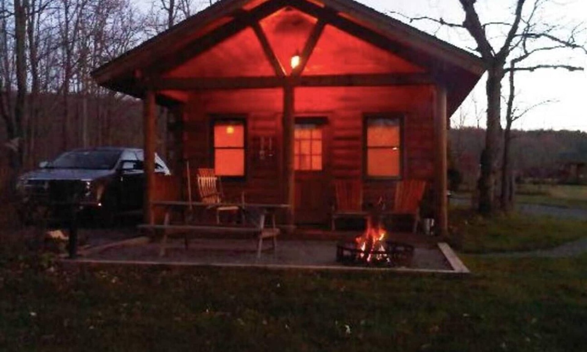 Lodi Cabin | Entire campground with 3 cabins