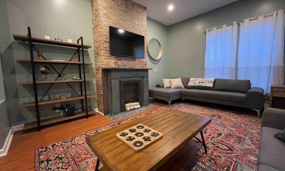 Allentown House | Entire home in the heart of Buffalo's historic Allentown!