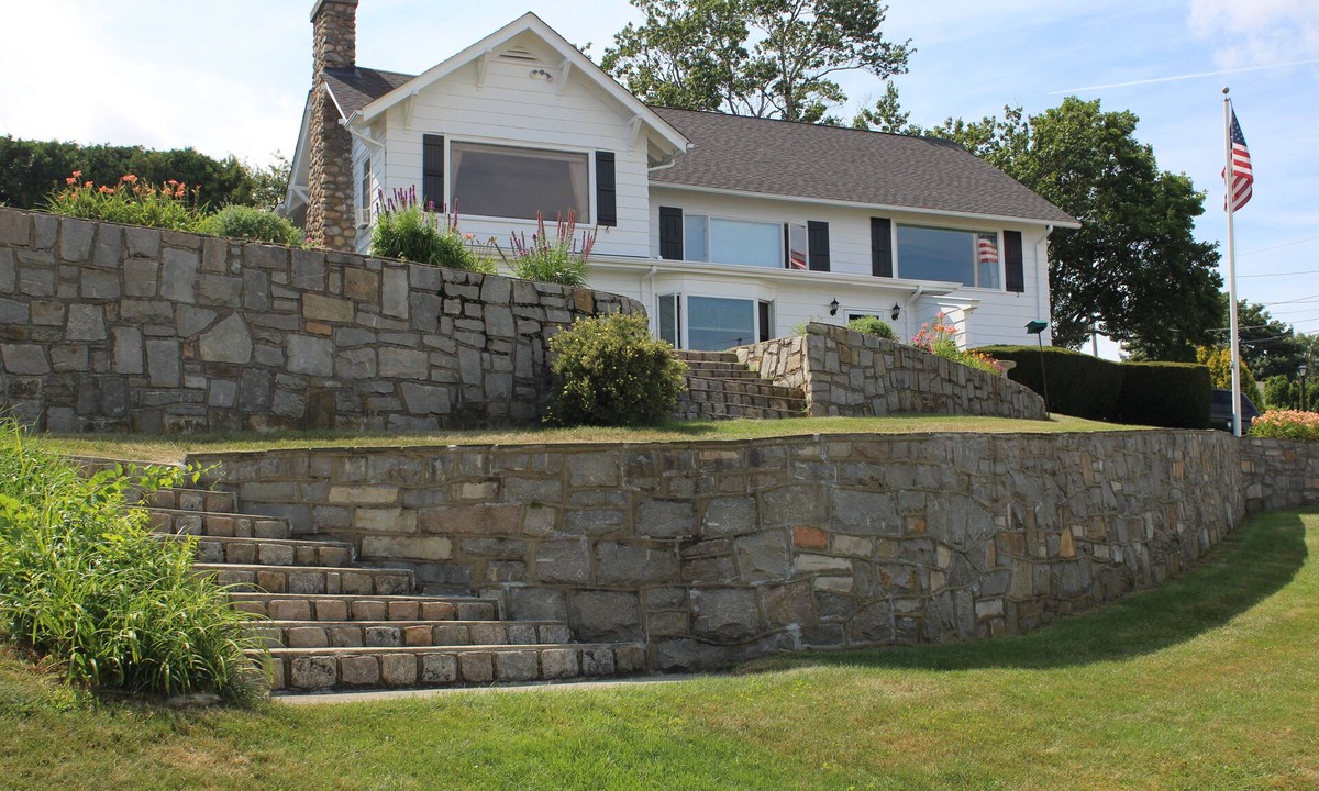 Bonnet Shores House | Exclusive Private Beach Neighborhood offers Spectacular Summer Home