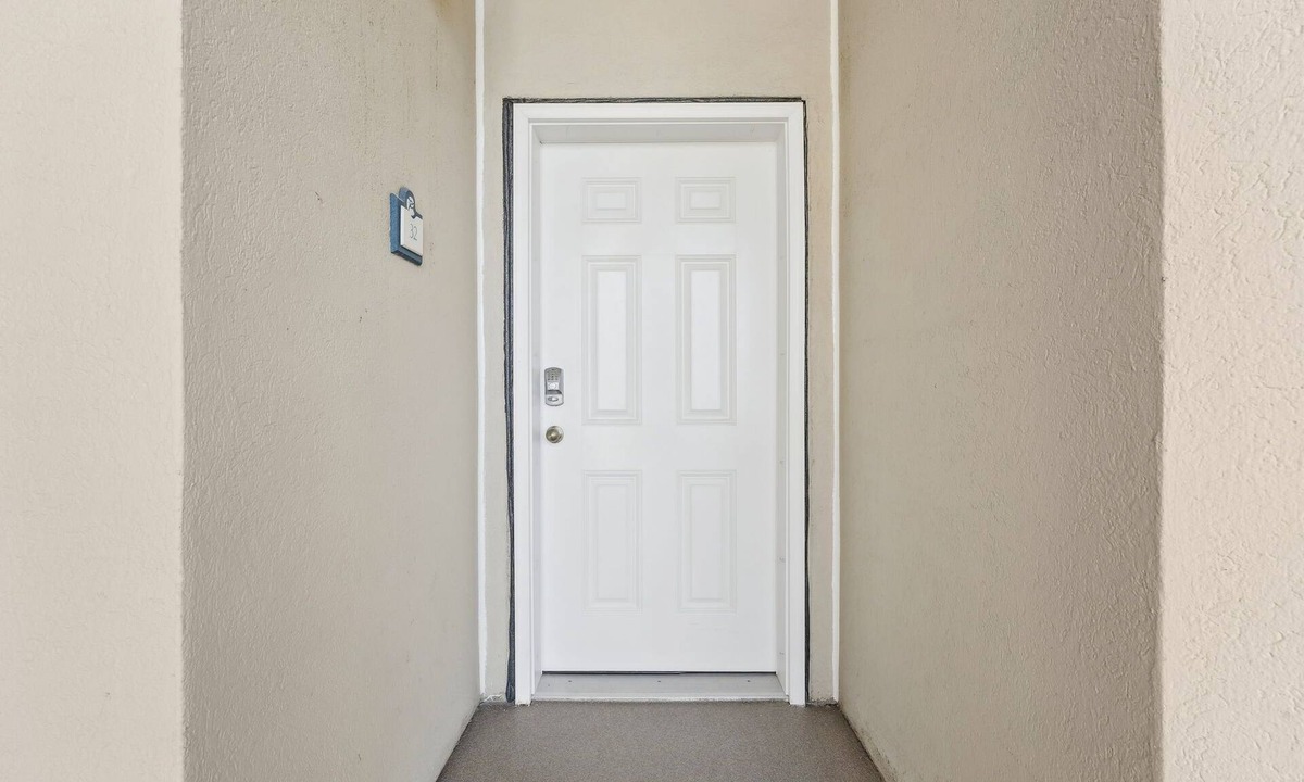 Amelia City Condo | Experience oceanfront luxury at 32 Ocean Place, a cozy 2-bedroom condo in Fernandina Beach.