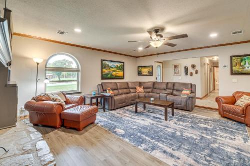 Bixby House | Family-Friendly Tulsa Suburb Home By Parks & River