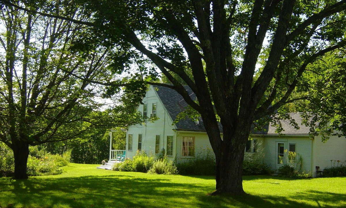 Waldoboro House | Farmstay, 2 bedrooms with 2 private baths, private entrance.