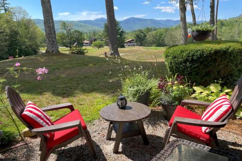 Bartlett House | Glen Condo w/Mountain Views: Walk to Story Land