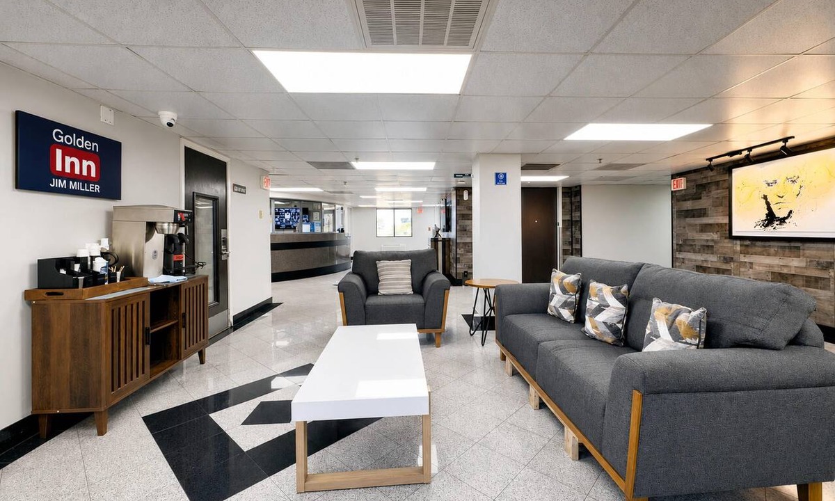 Buckner Terrace - Everglade Park Hotel | Golden Inn Dallas East near I-30 Jim Miller