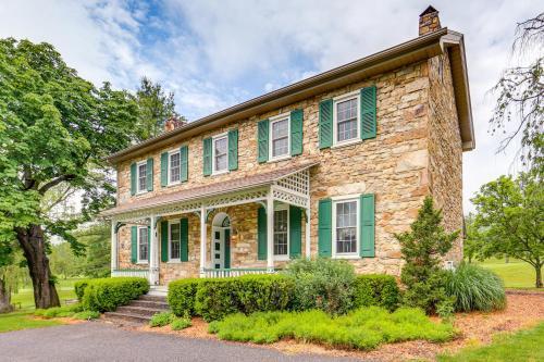 Hollidaysburg House | Golf Course On-Site: Spacious Hollidaysburg Home!