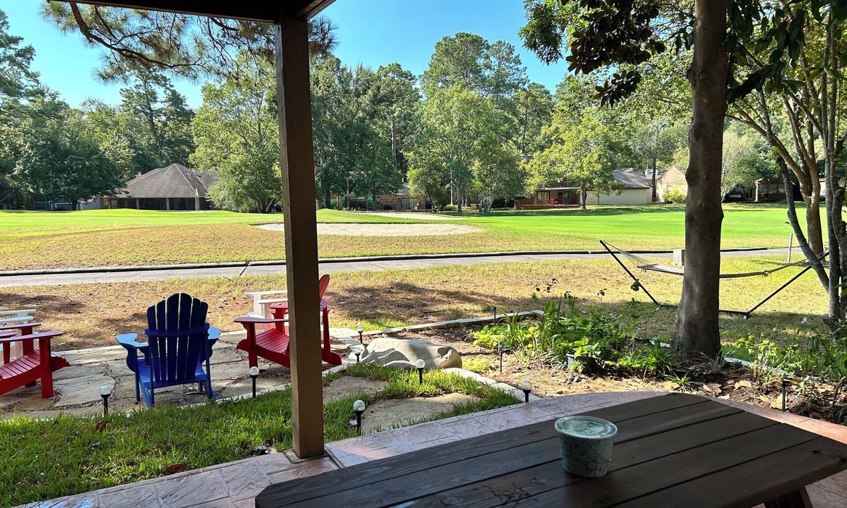 April Sound House | Golf Course Views + Treehouse Vibes