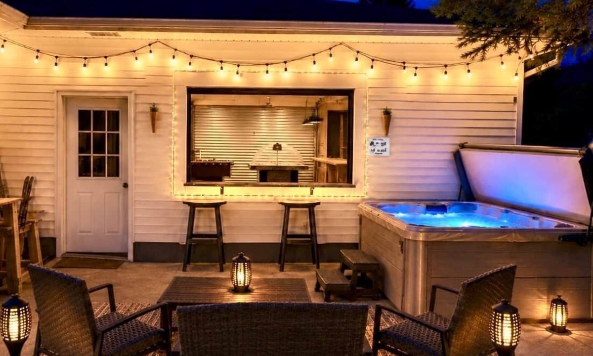 Ellicottville House | Gondola House | Hot tub, Arcade, Walkable Getaway, Fun Central! Game Room, Hot Tub, Steps to Village.