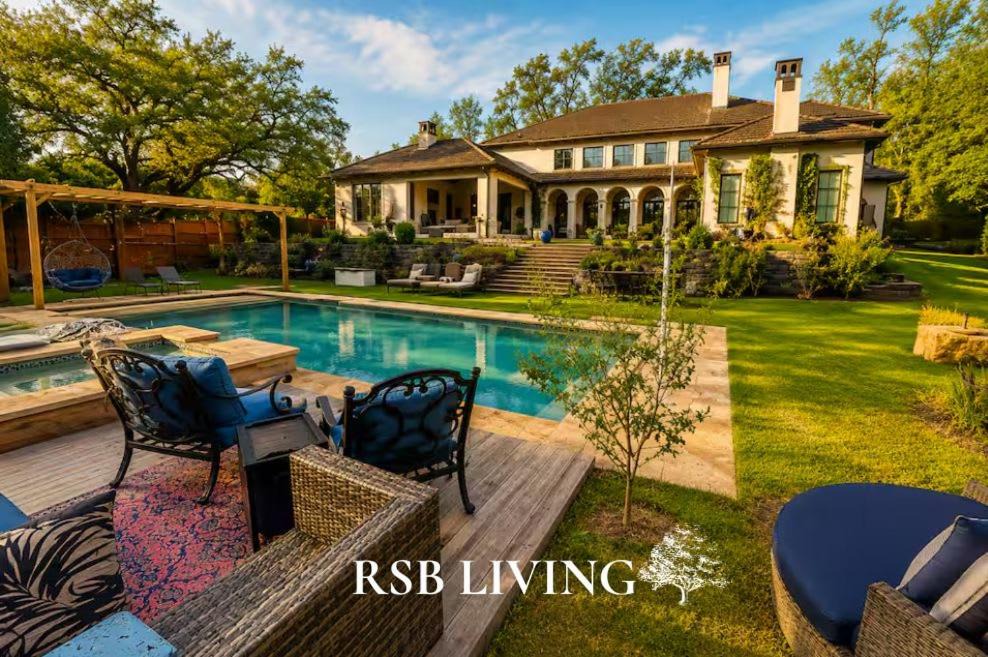 Lakewood House | Grand Luxury Estate - 6BR & 8BA w Pool - 11K Sq Ft