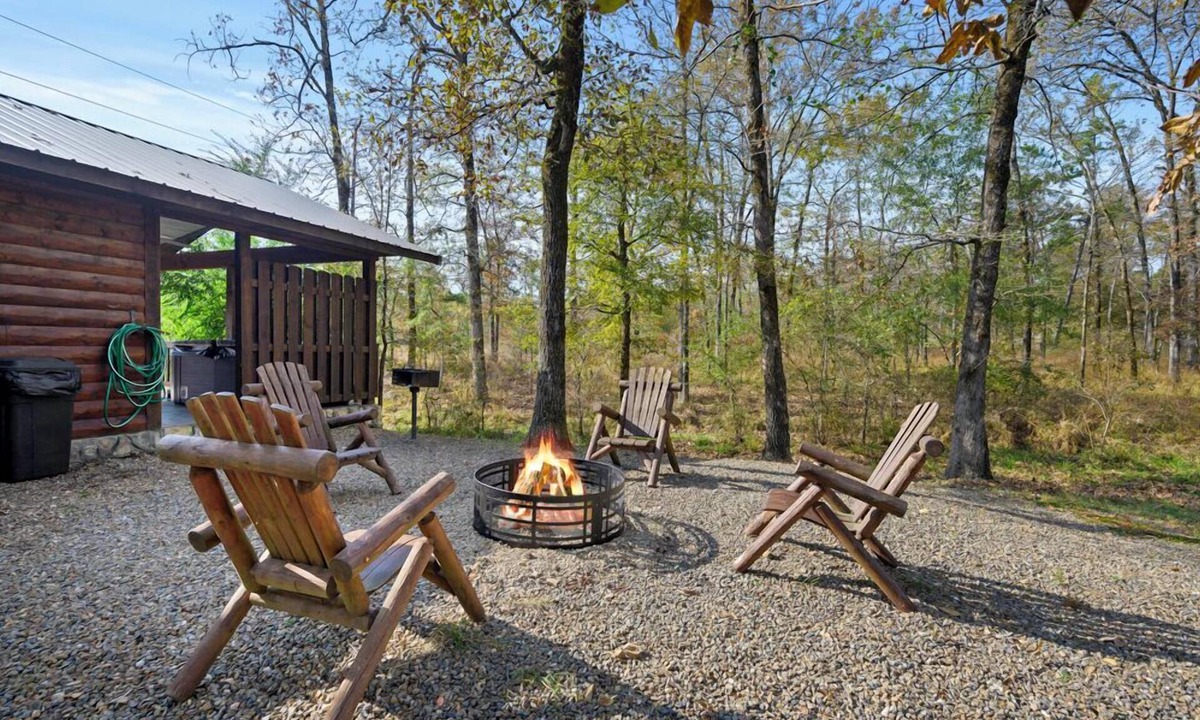 Hochatown Cabin | Great Location-Hot Tub