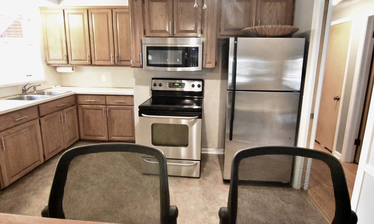 Harper Woods House | Grosse Pointe area updated ranch