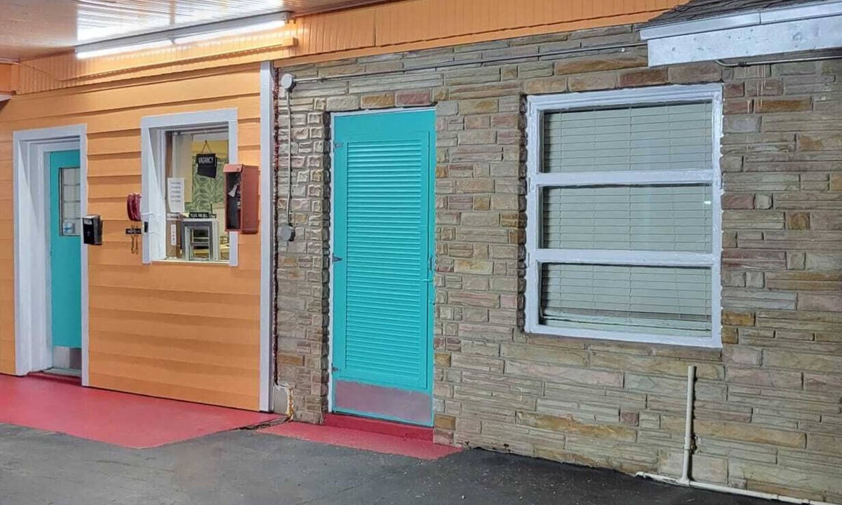 Central City Hotel | Gulfway Motel By OYO Near Airport I 37