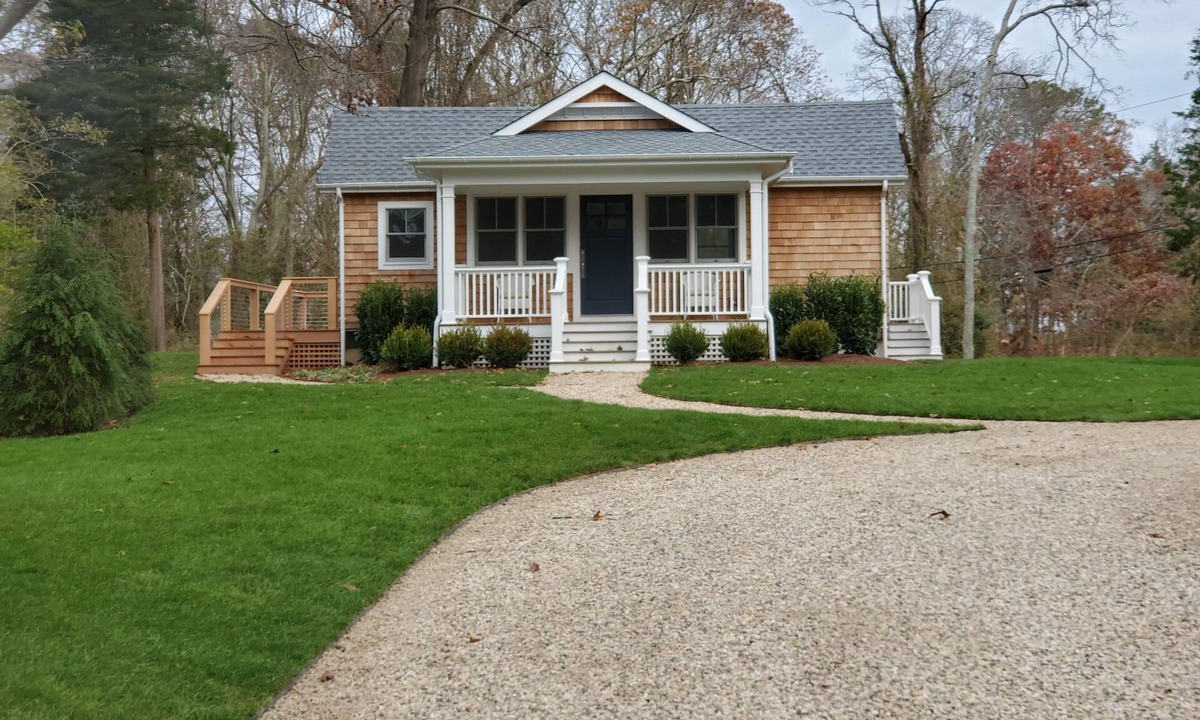 Hampton Bays House | Hamptons Waterview Custom Home with Designer Finishes