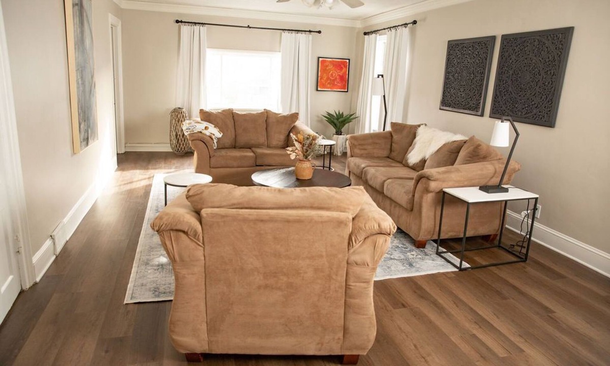 Warsaw Apartment | Hanigan's Hideout Near Letchworth - Historic Warsaw