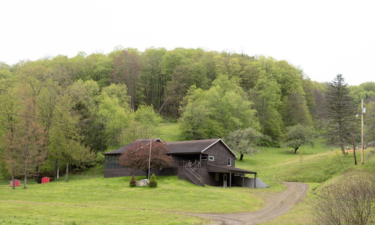 Galeton Cabin | Hill Hollow Camp |Stargazing & Covered Porches