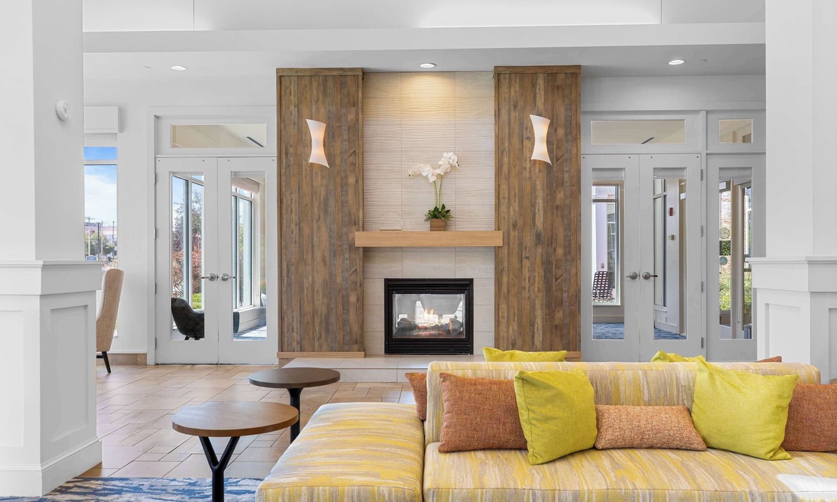 Auburn Hotel | Hilton Garden Inn Auburn