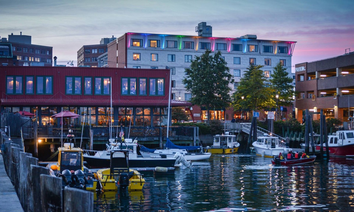 Old Port Hotel | Hilton Garden Inn Portland Downtown Waterfront