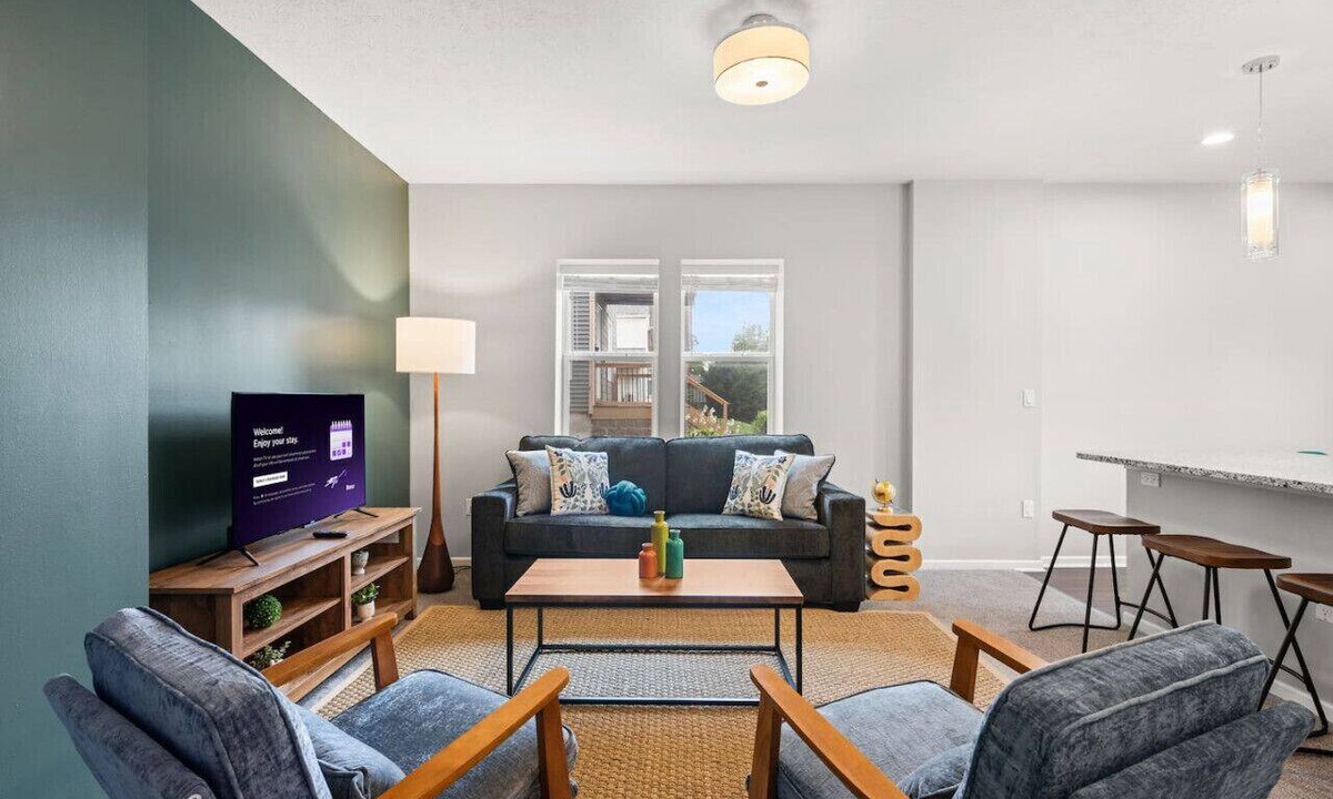 Little Italy Apartment | Historic Little Italy Two Bedroom w/Private Drive